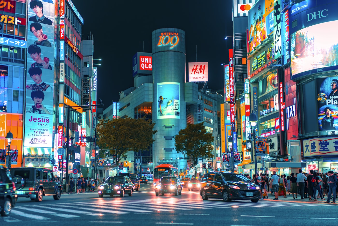 Tokyo neon street